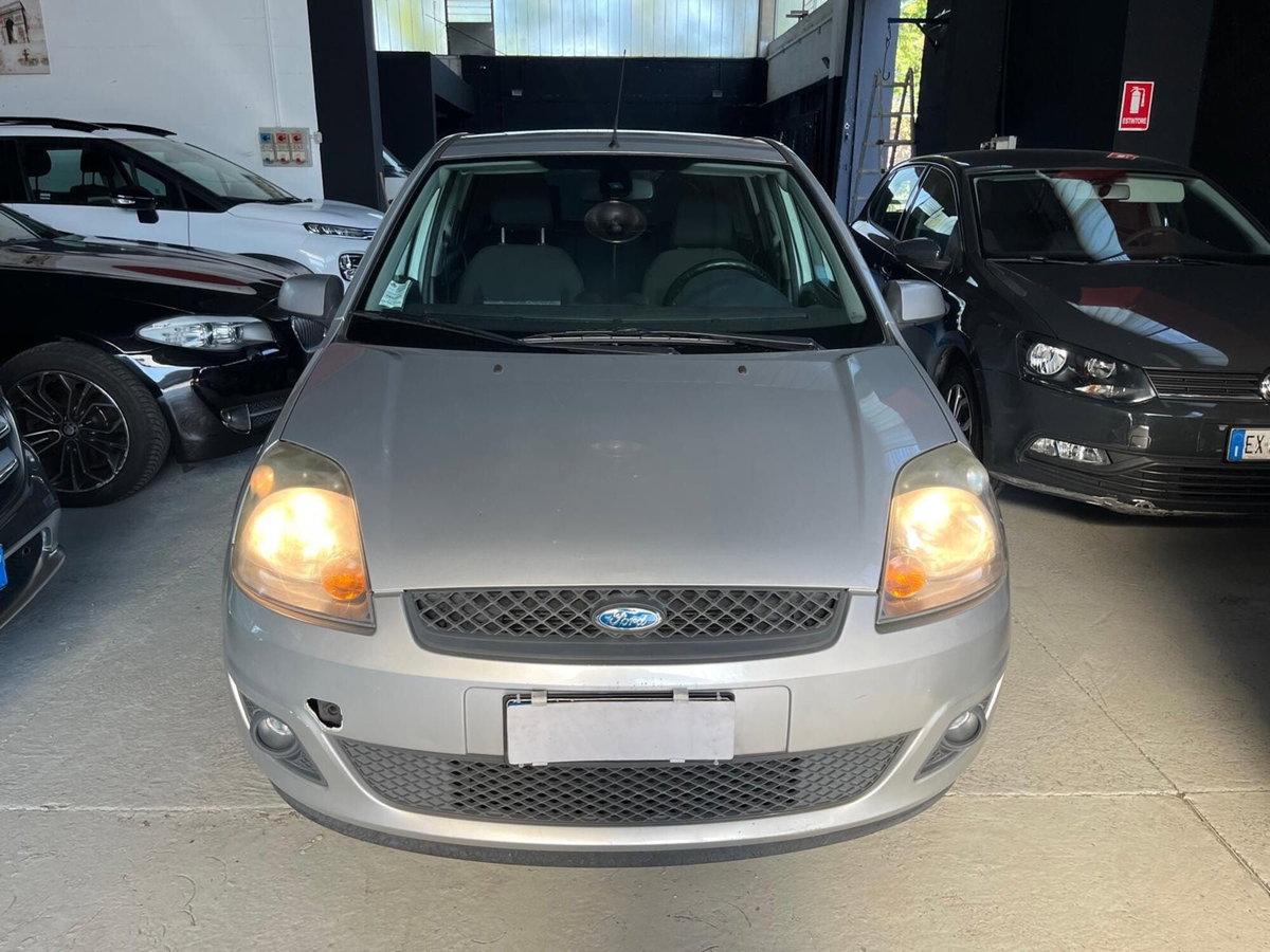 Ford Fiesta 1.2 16V 5p. Ghia