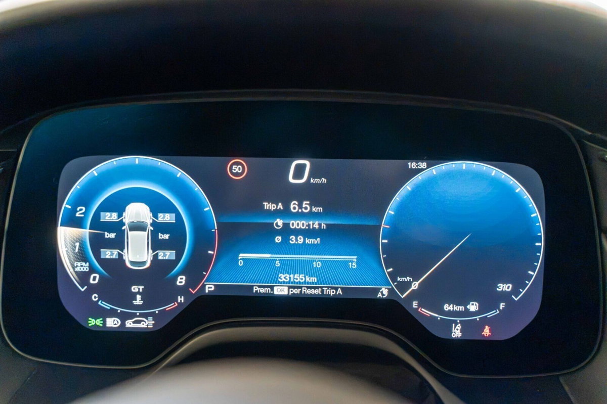 Maserati Grecale 3.0 V6 Trofeo 530cv auto (13)