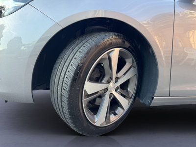 Peugeot 308 SW BlueHDi 100 S&S Active (17)