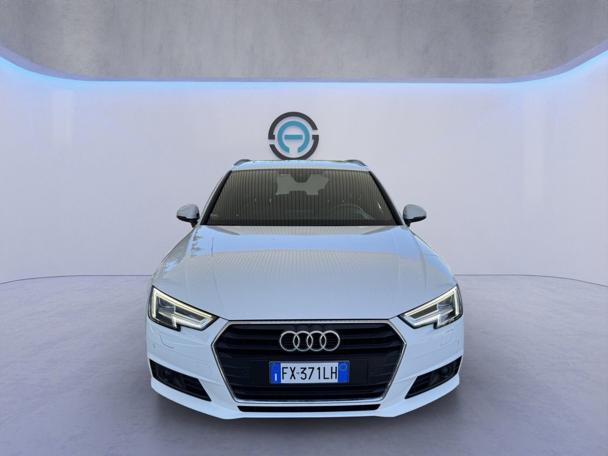 Audi A4 Avant 2.0 TDI 190 CV ultra S tronic (2)