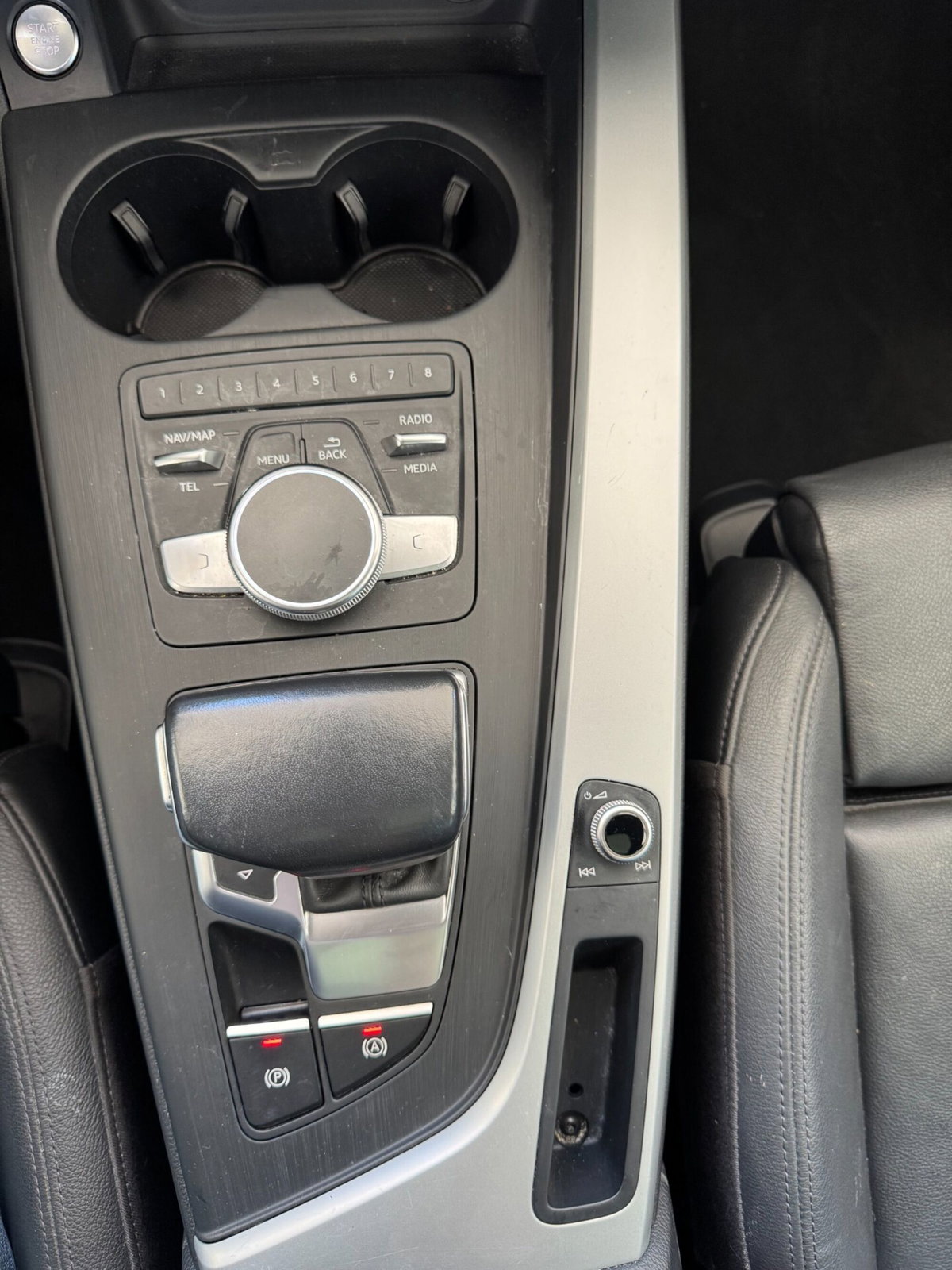 Audi A4 Avant 2.0 TDI 190 CV ultra S tronic (20)