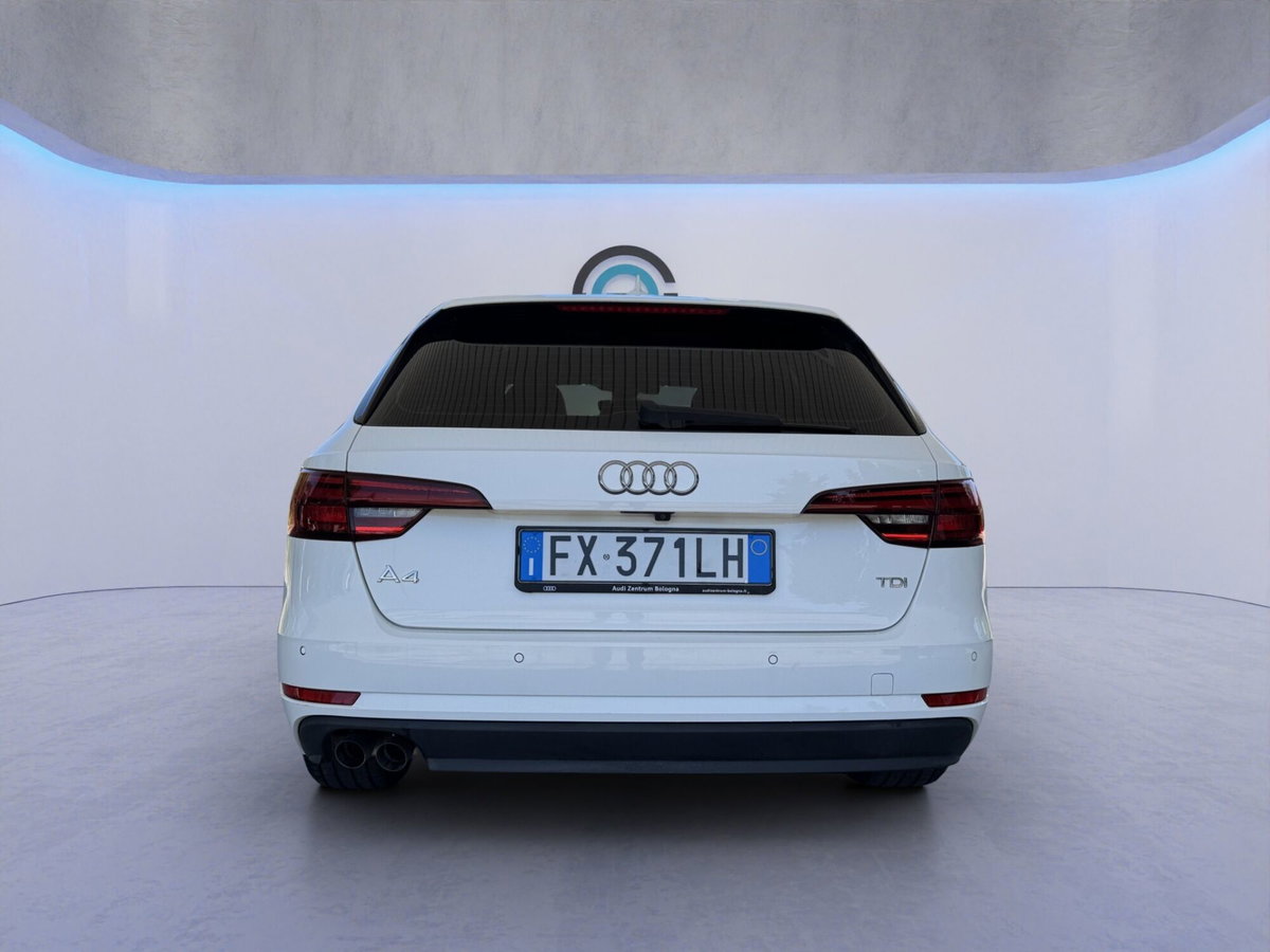 Audi A4 Avant 2.0 TDI 190 CV ultra S tronic (7)