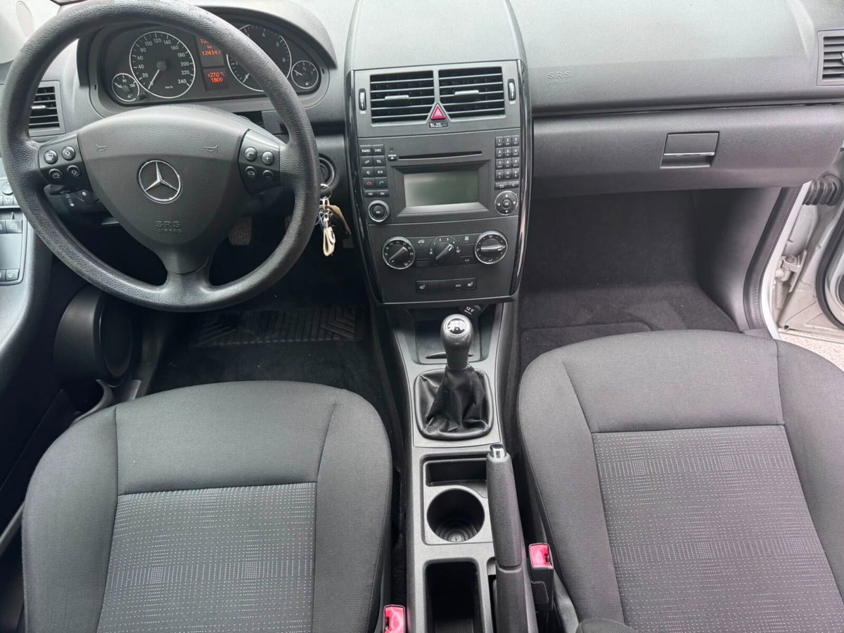 Mercedes-Benz Classe A 160 Elegance (13)
