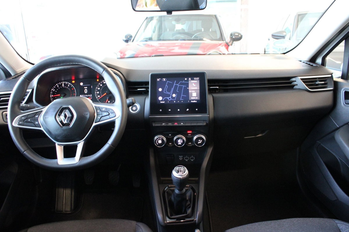 Renault Clio TCe 90 CV 5 porte Equilibre (5)