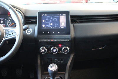 Renault Clio TCe 90 CV 5 porte Equilibre (6)
