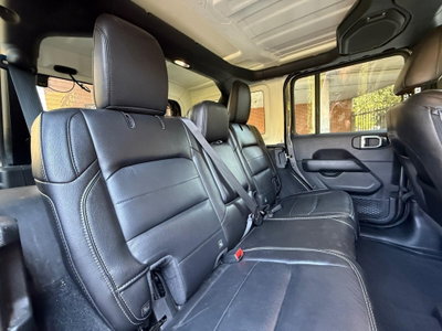 Jeep Wrangler Unlimited 2.2 Mjt II Sahara (19)