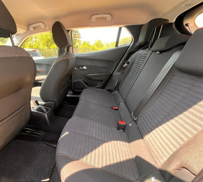 Peugeot 2008 PureTech 100 S&S Active (10)