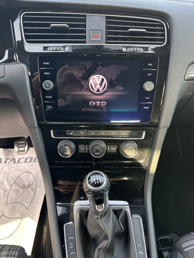 Volkswagen Golf GTD 2.0 TDI 5p. BlueMotion Technology (18)