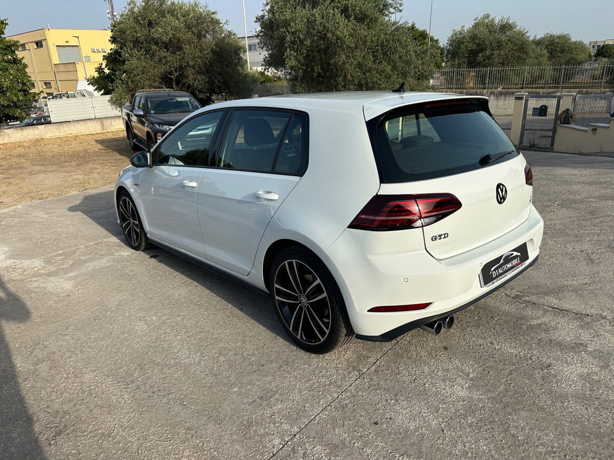 Volkswagen Golf GTD 2.0 TDI 5p. BlueMotion Technology (7)