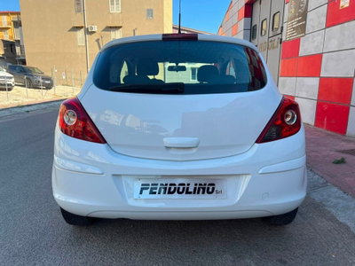 Opel Corsa 1.0 12V 3 porte One (5)