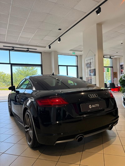 Audi TT Coupé 2.0 TFSI S line (5)