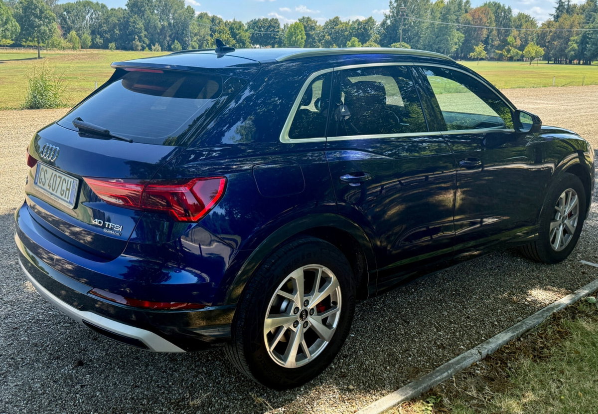 Audi Q3 Sportback 40 2.0 tfsi S line edition quattro s-tronic (6)