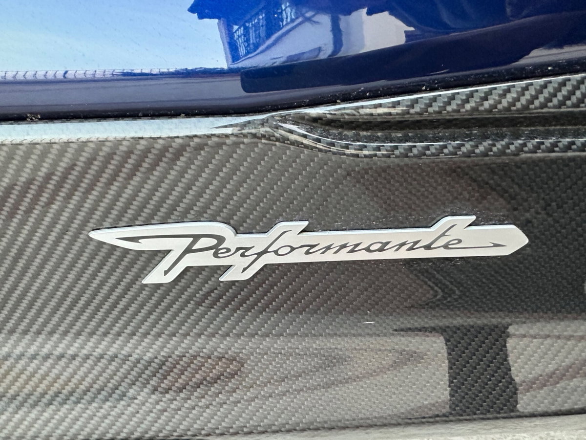 Lamborghini Urus 4.0 V8 Performante auto (4)