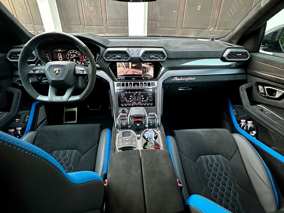 Lamborghini Urus 4.0 V8 Performante auto (7)