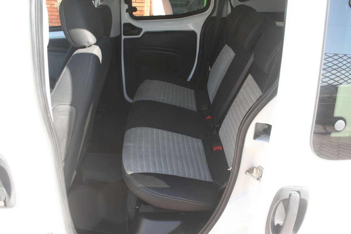 Fiat Qubo 1.3 MJT 95 CV Trekking (13)