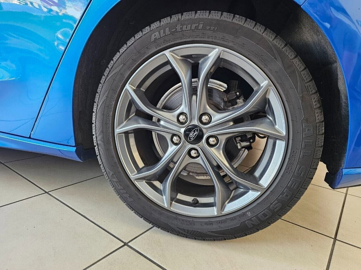Ford Focus 1.5 EcoBlue 120 CV 5p. ST-Line (4)