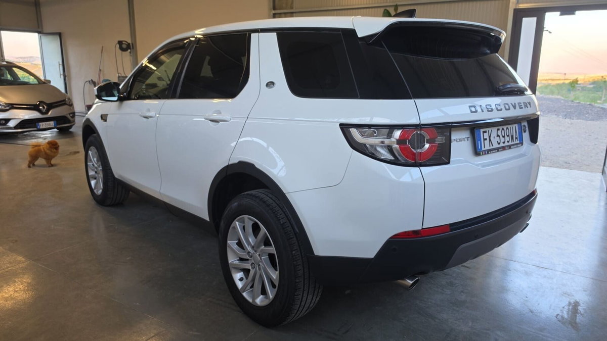 Land Rover Discovery Sport 2.0 TD4 150 CV Pure (3)
