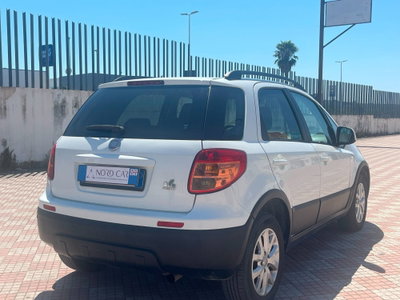 Fiat Sedici 2.0 MJT 16V DPF 4x4 Emotion (6)