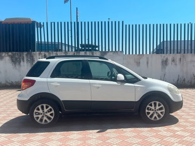 Fiat Sedici 2.0 MJT 16V DPF 4x4 Emotion (7)