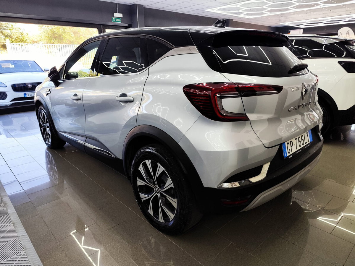 Renault Captur TCe 100 CV GPL Techno (5)