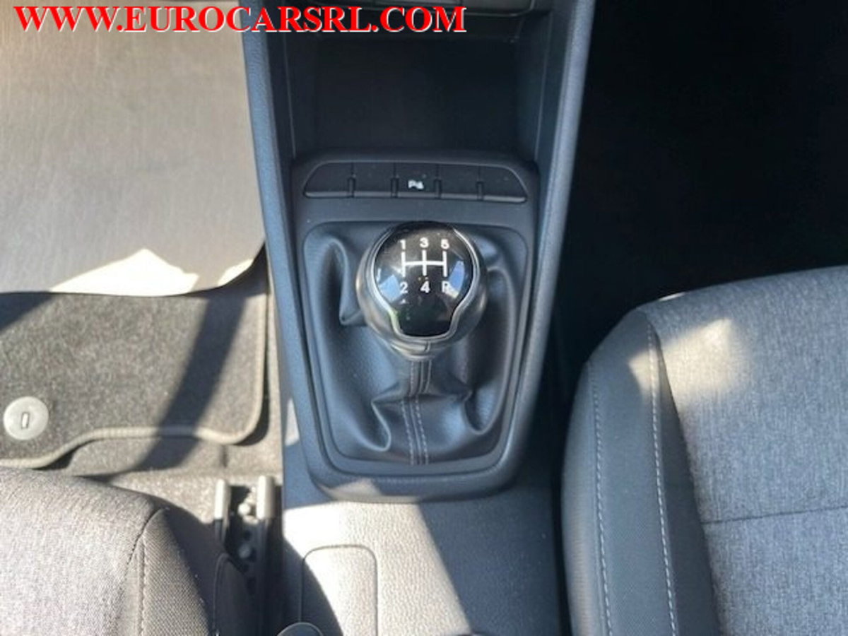 Kia Stonic 1.2 ECO GPL Urban (15)