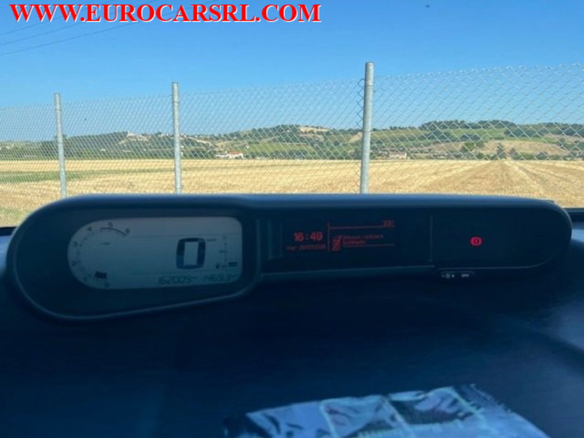 Citroen C3 Picasso 1.6 HDi 90 Seduction (12)