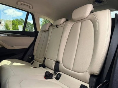 BMW X1 xDrive20d xLine Plus (15)