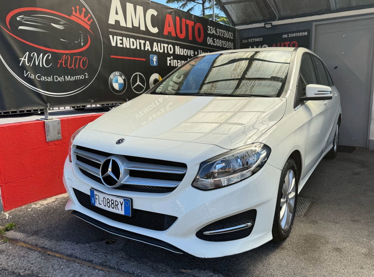 Mercedes-Benz Classe B 180 d Sport (3)