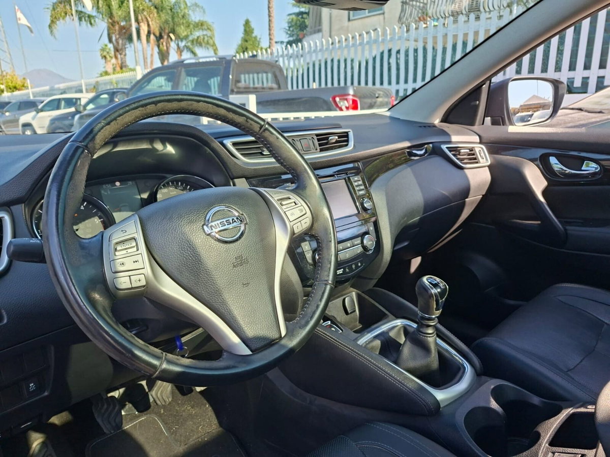 Nissan Qashqai 1.5 dCi Tekna (15)