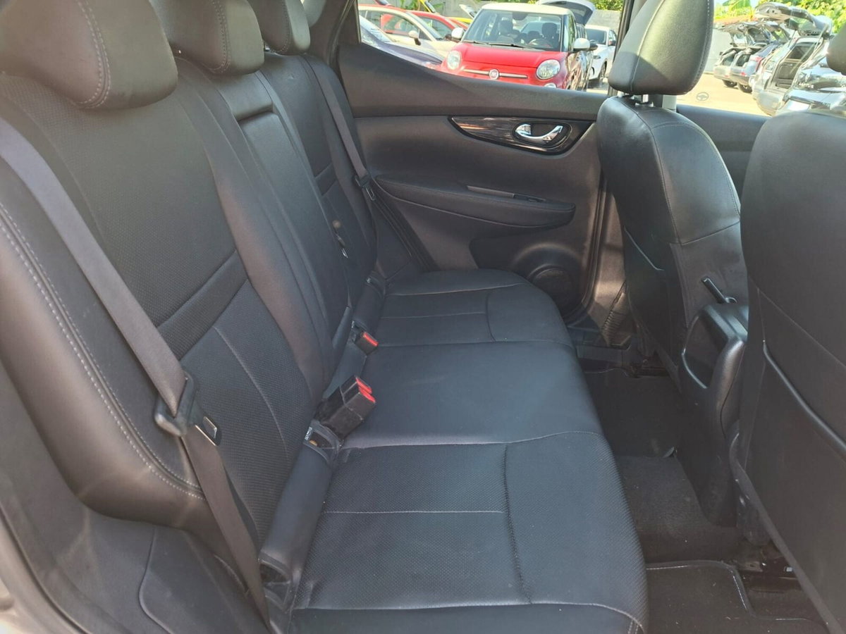 Nissan Qashqai 1.5 dCi Tekna (20)