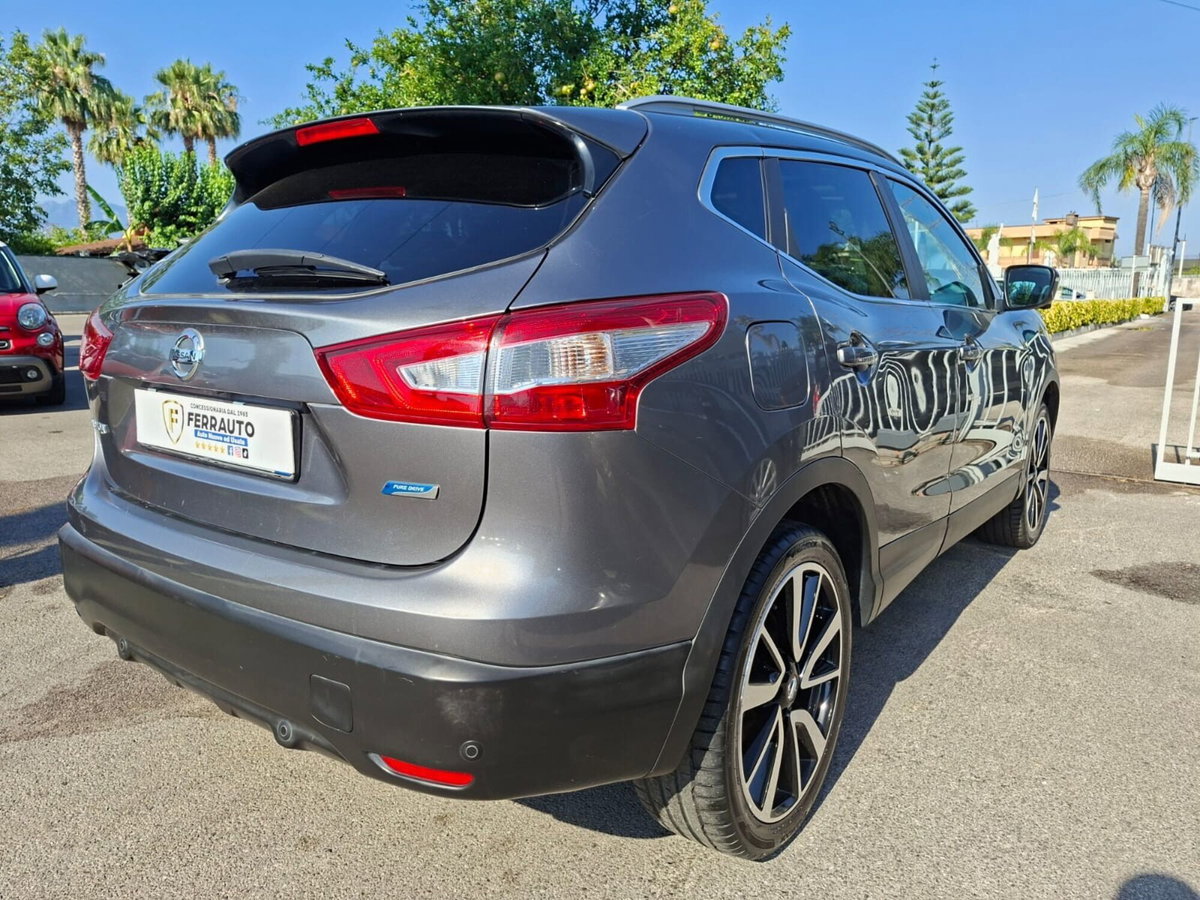 Nissan Qashqai 1.5 dCi Tekna (6)