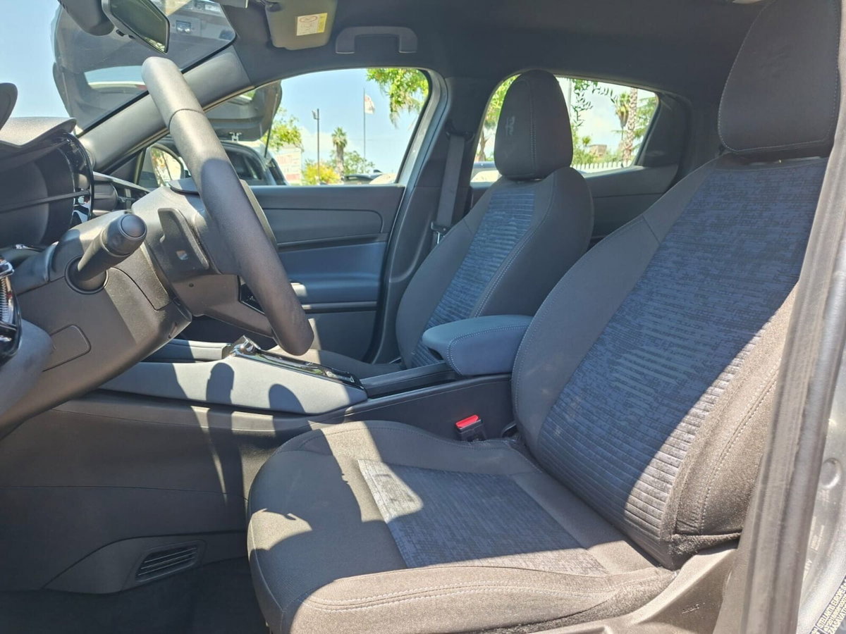 Alfa Romeo Junior 1.2 ibrida 145cv edct6 (13)