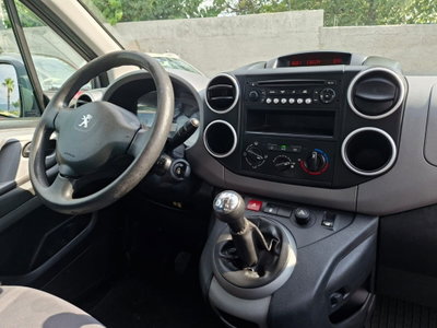 Peugeot Partner 1.6 VTi 120CV Style (13)
