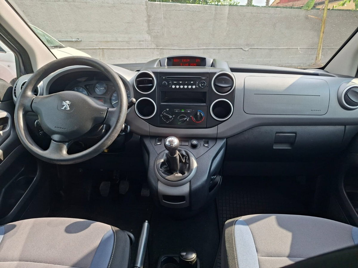 Peugeot Partner 1.6 VTi 120CV Style (14)