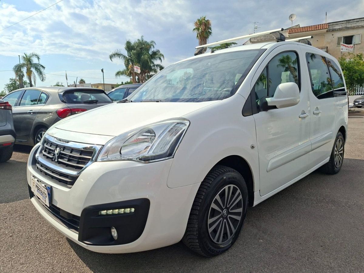 Peugeot Partner 1.6 VTi 120CV Style (3)