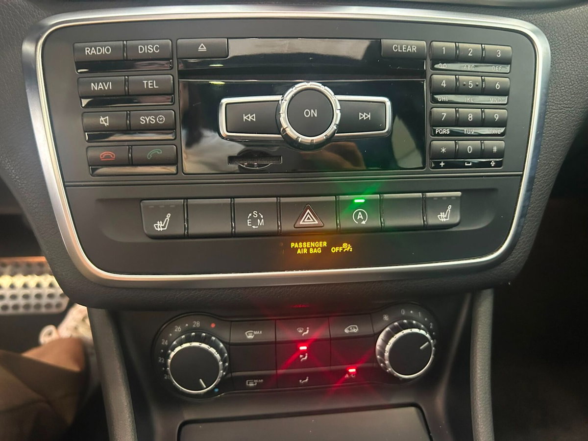 Mercedes-Benz GLA SUV 200 CDI Automatic Premium (18)