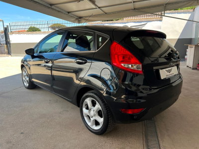 Ford Fiesta 1.4 5 porte Bz.- GPL Titanium (4)