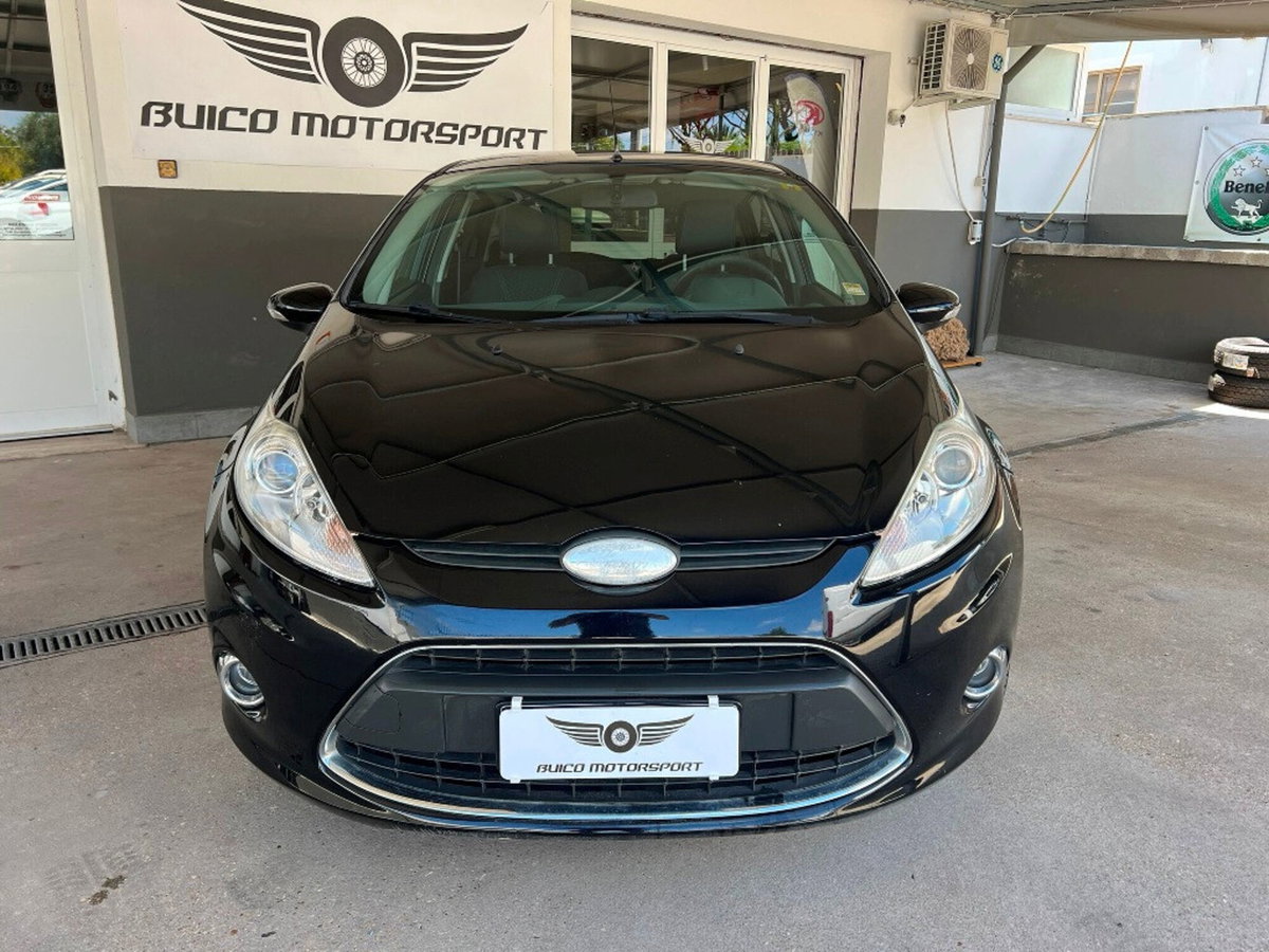 Ford Fiesta 1.4 5 porte Bz.- GPL Titanium (6)