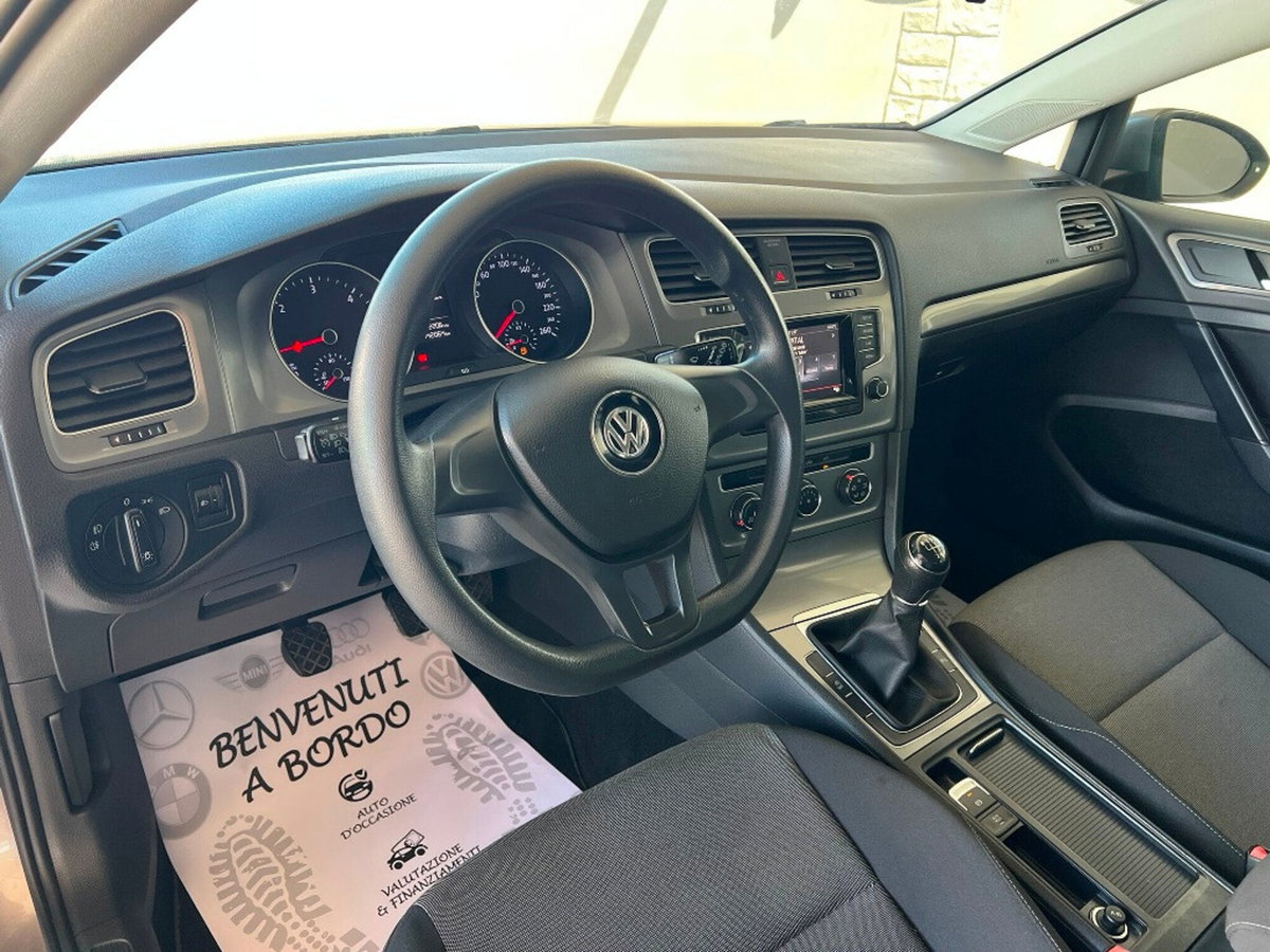 Volkswagen Golf 1.6 TDI 90 CV 5p. Trendline BlueMotion Technology (11)
