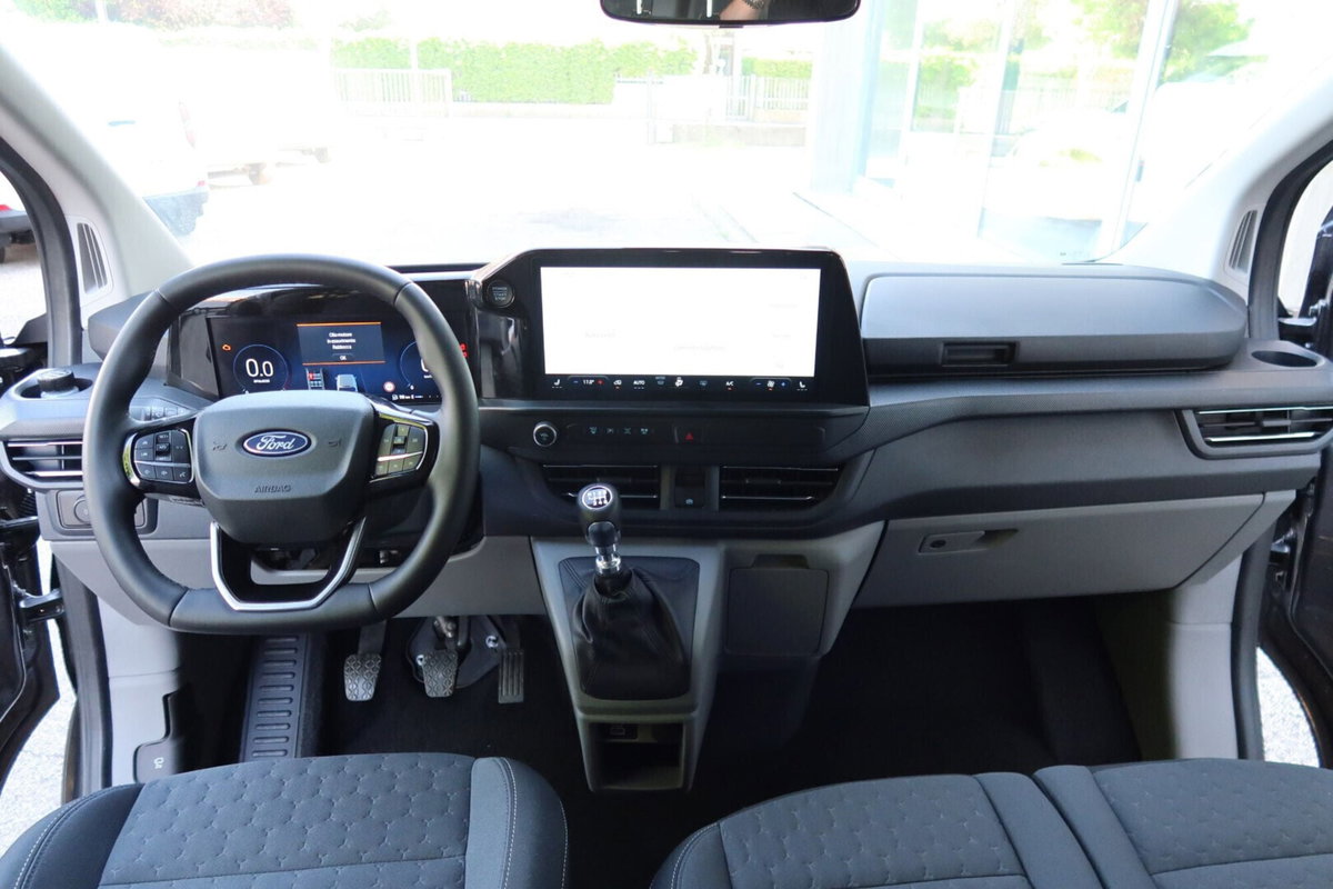 Ford Tourneo Custom tourneo custom V710 320 2.0 ecoblue 136cv Titanium L1H1 AWD A8 (8)