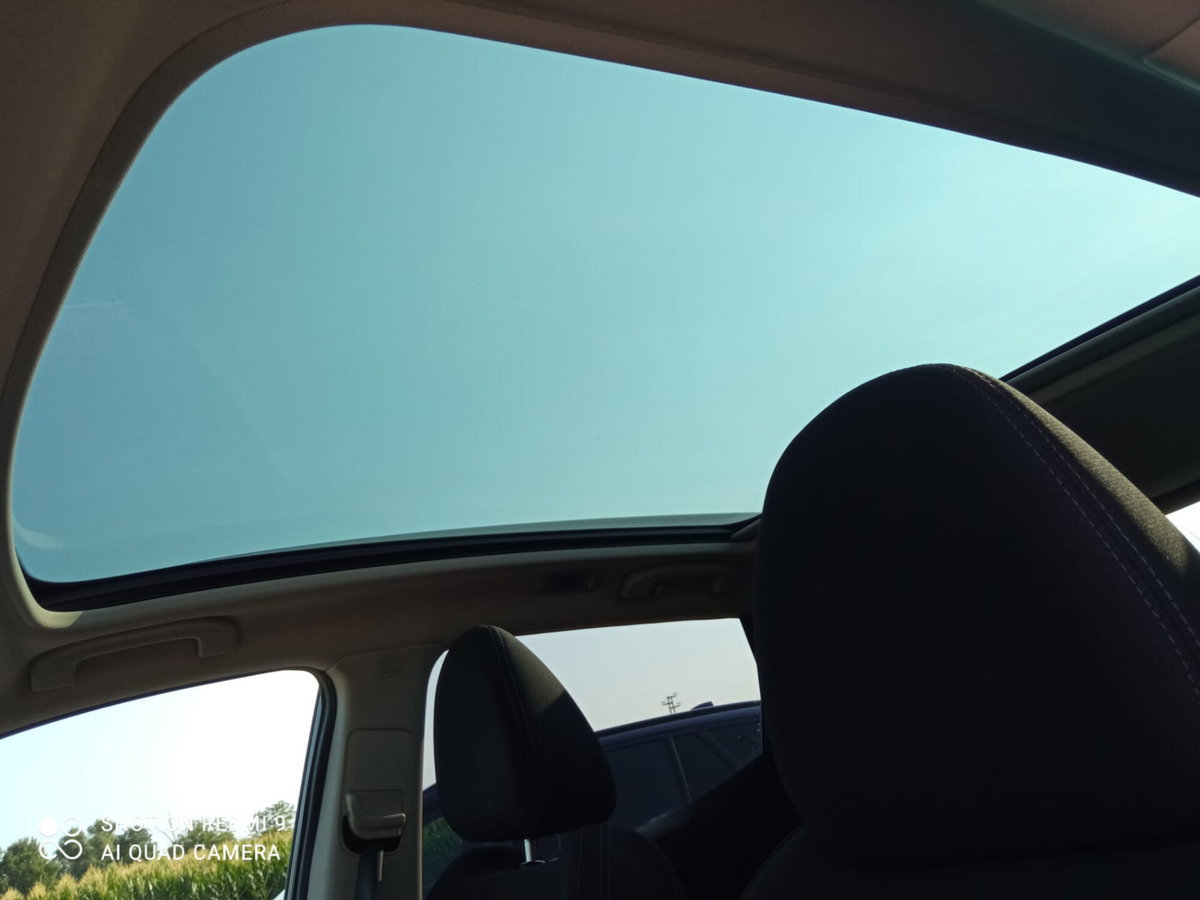 Nissan Qashqai 1.2 DIG-T Tekna (15)
