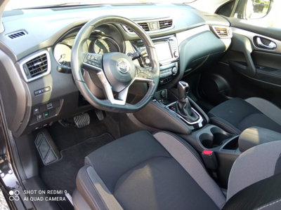 Nissan Qashqai 1.2 DIG-T Tekna (16)