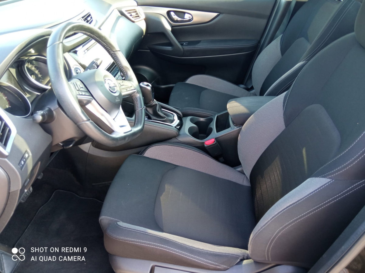 Nissan Qashqai 1.2 DIG-T Tekna (9)