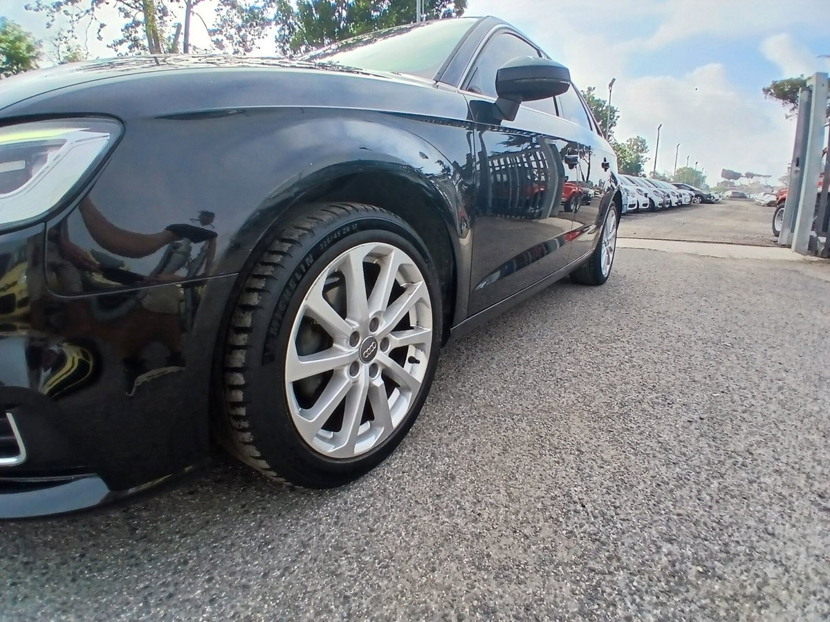 Audi A3 Sportback 35 TFSI COD S tronic Sport (11)