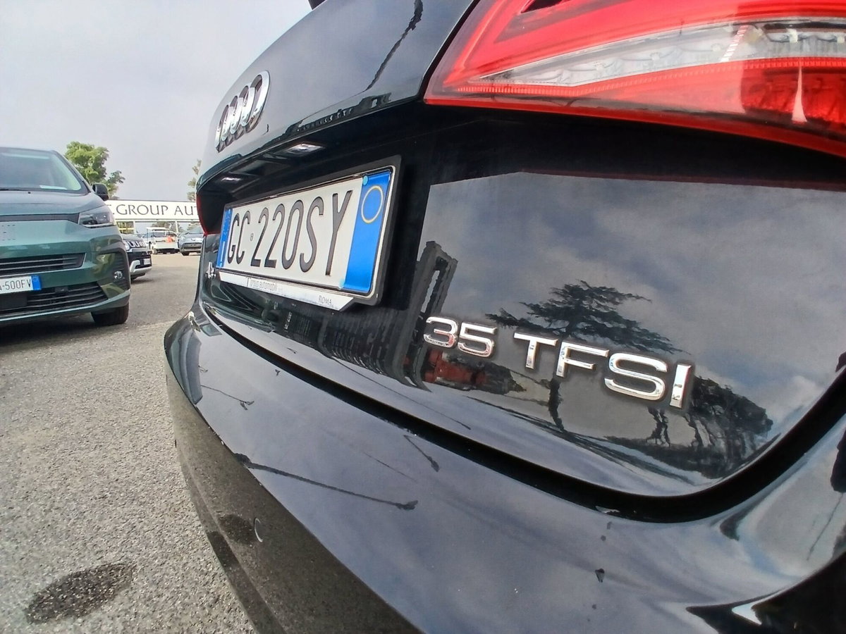 Audi A3 Sportback 35 TFSI COD S tronic Sport (14)
