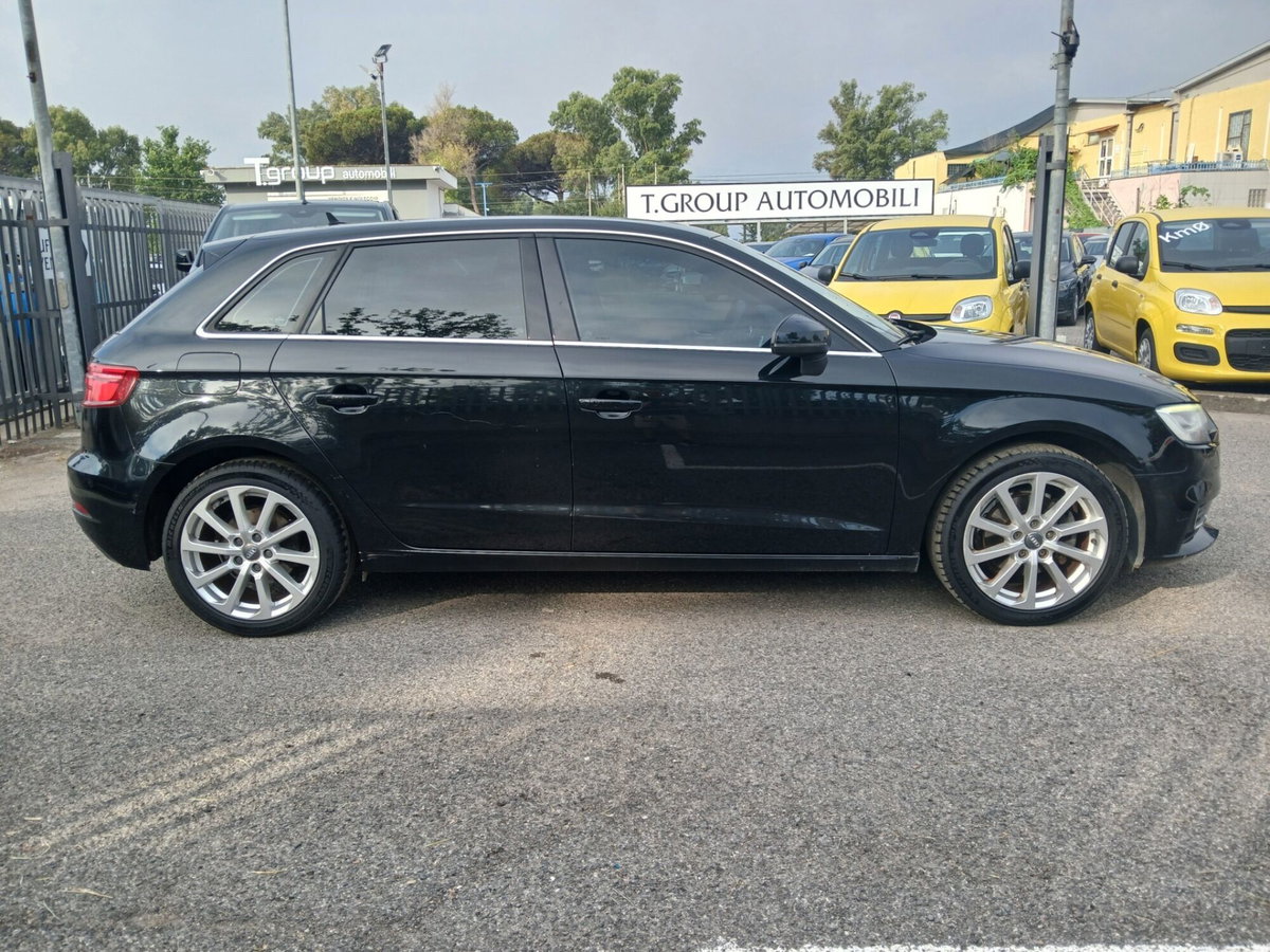 Audi A3 Sportback 35 TFSI COD S tronic Sport (4)