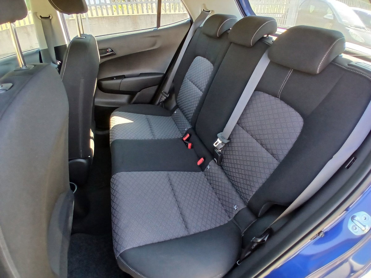 Kia Picanto 1.0 gdi Urban (17)