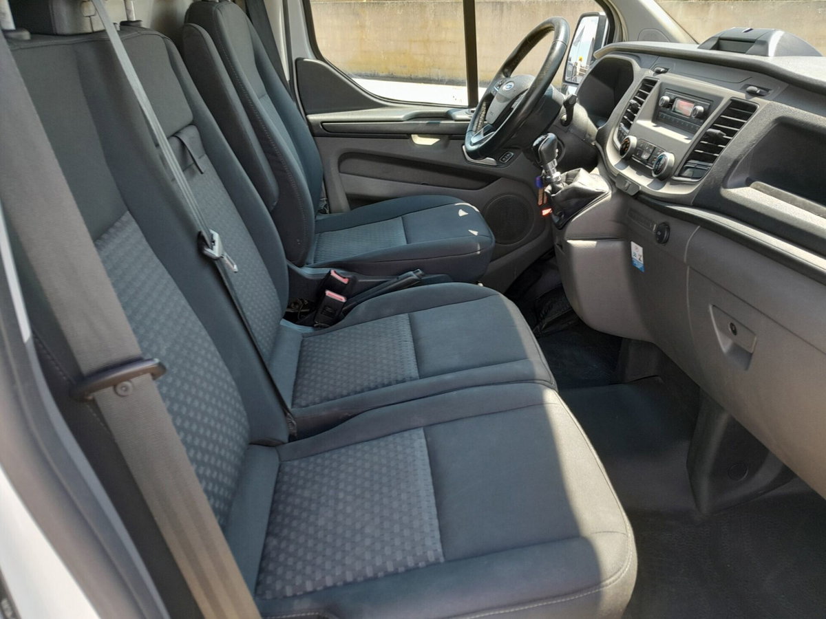 Ford Transit Custom Furgone 300 2.0 EcoBlue Hybrid 170 PL Furg. Titanium (19)