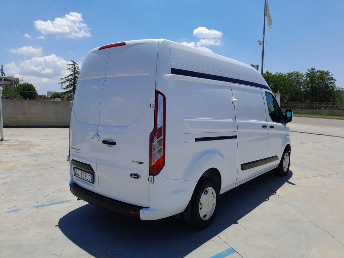 Ford Transit Custom Furgone 300 2.0 EcoBlue Hybrid 170 PL Furg. Titanium (8)