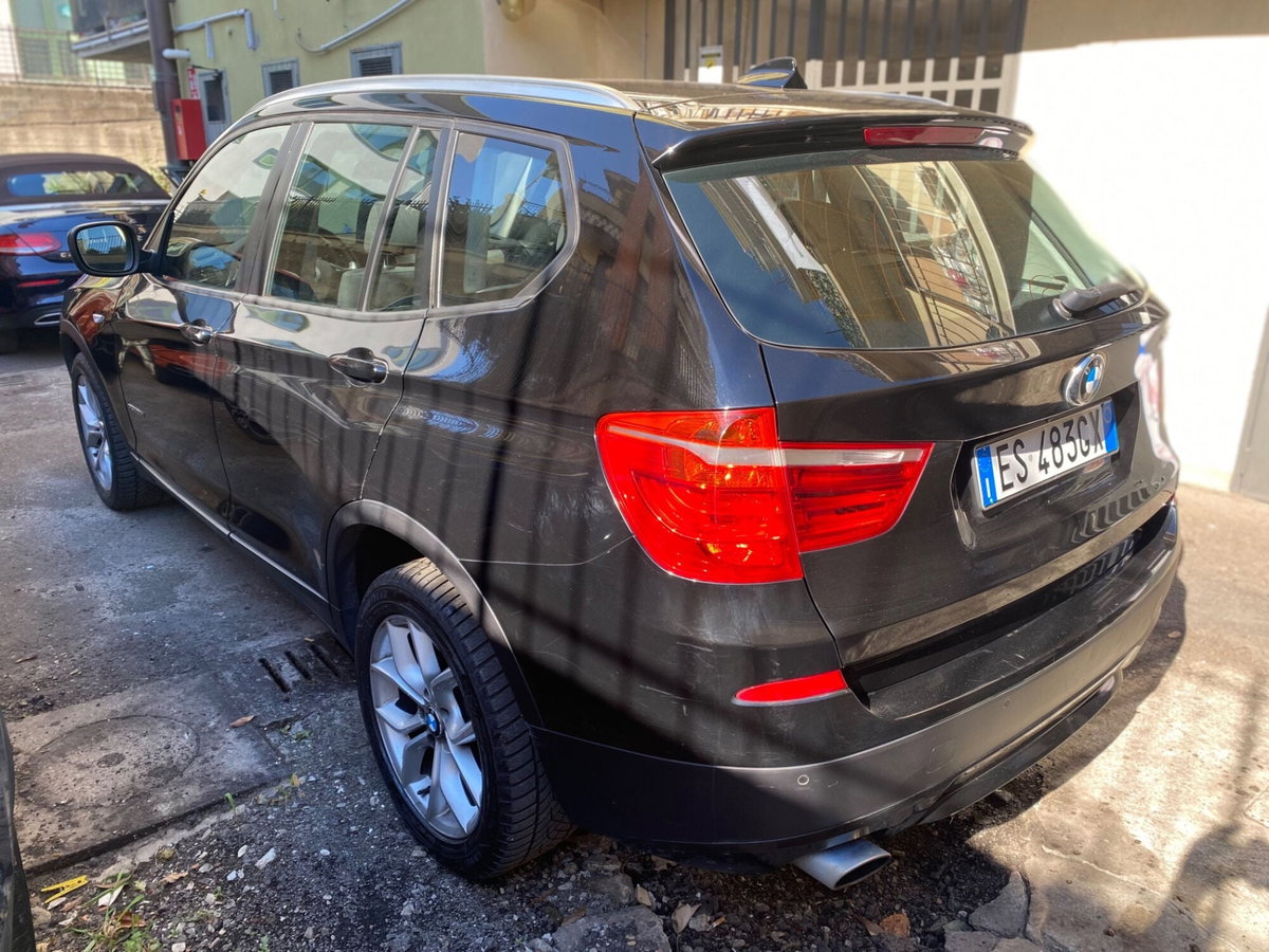 BMW X3 xDrive20d Futura (3)
